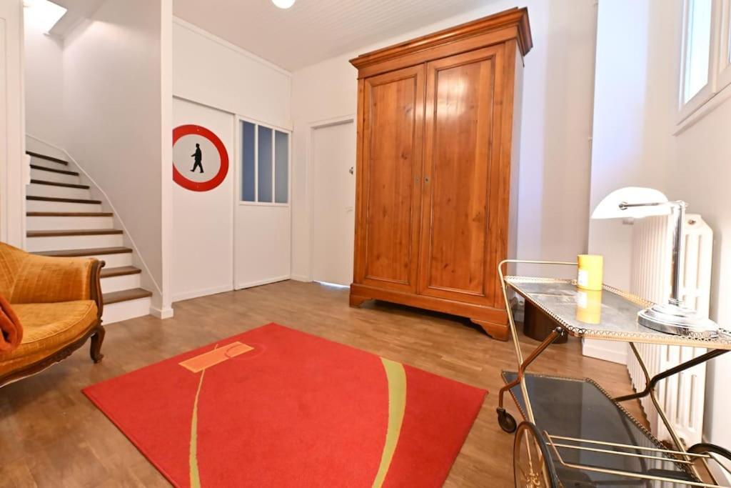 Fabuleuse Maison Entiere Centre Ville Sens Eksteriør bilde